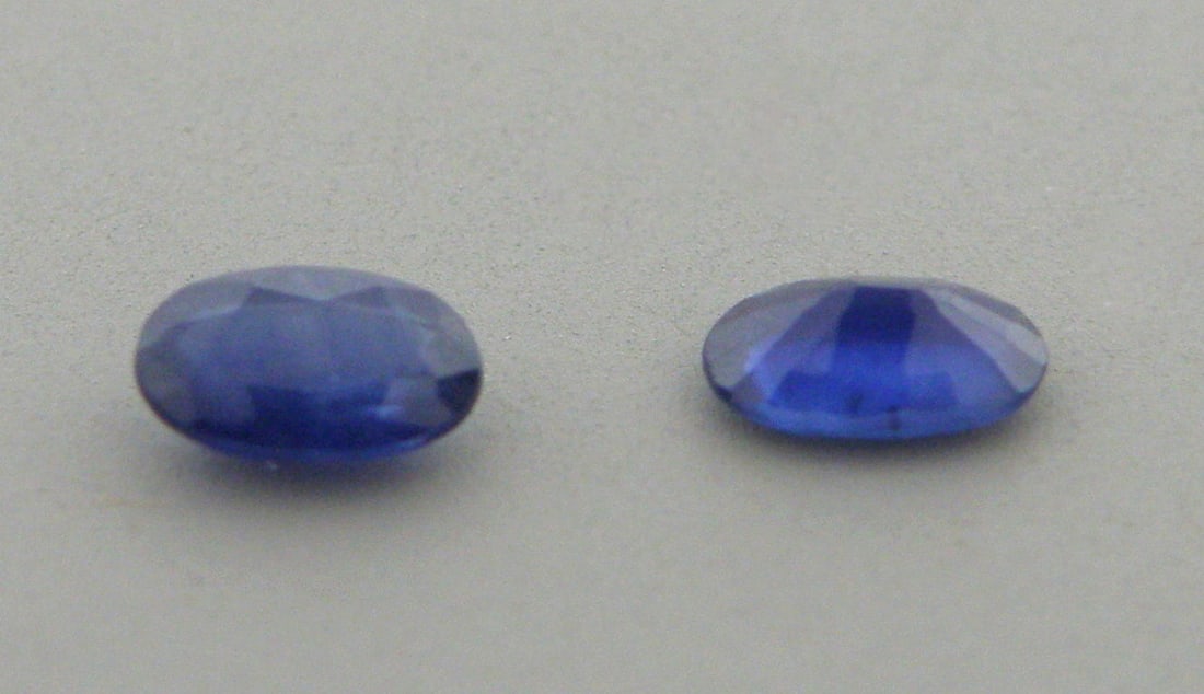 6x4mm MATCHING PAIR OVAL CUT NATURAL BLUE SAPPHIRE: Sale is for 2 oval cut natural blue sapphires Matching pair Sapphires measures 6mm x 4mm New, never used before