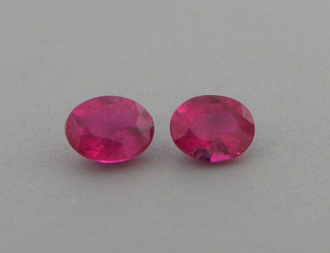6x4mm OVAL CUT MATCHING PAIR LOOSE NATURAL RUBY (1 of 1)
