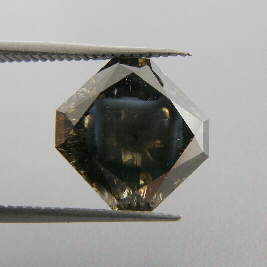 GIA CERTIFIED 4.58ct NATURAL LOOSE FANCY DARK GRAY RADIANT CUT DIAMOND: 4.58ct NATURAL LOOSE DIAMOND GIA certified Natural Fancy dark gray even cut cornered square modified brilliant diamond 4.58ct Measures 9.54mm x 9.28 x 6.38mm New diamond never used Natural color, untr