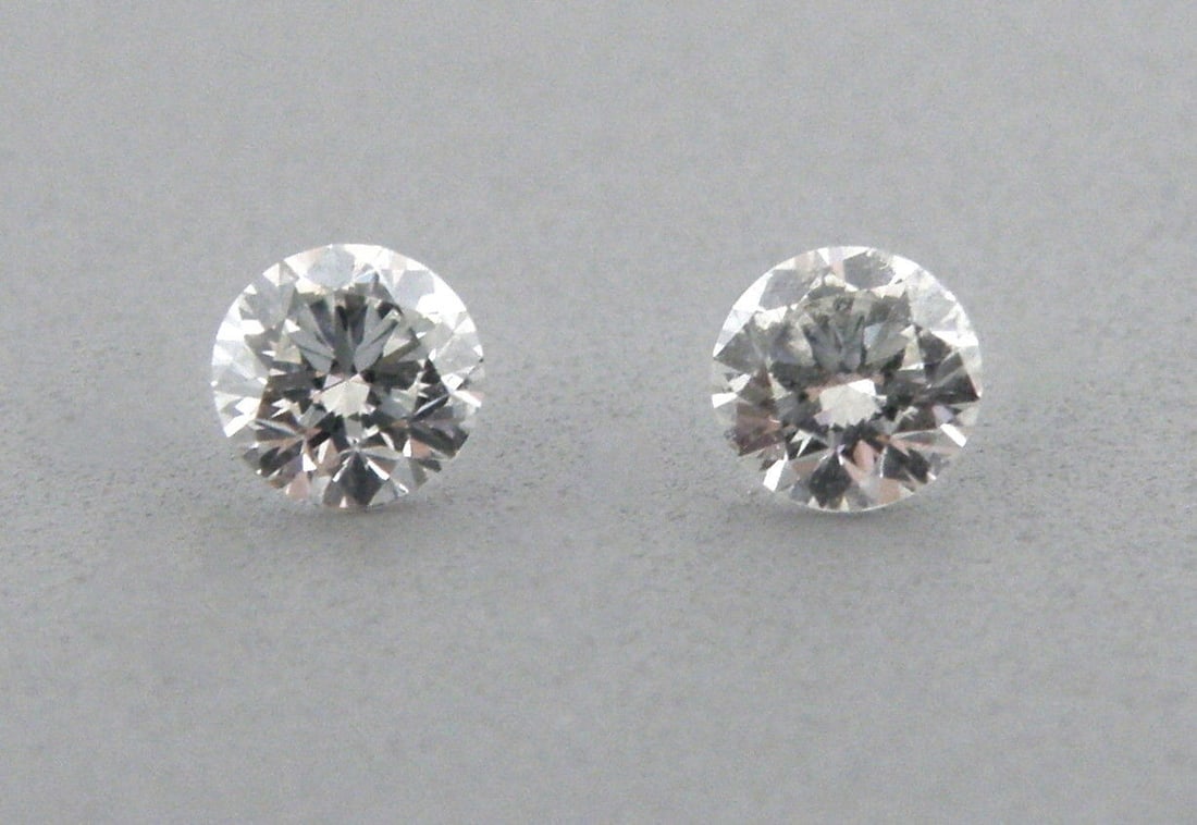 4.2mm MATCHING PAIR BRILLIANT ROUND DIAMOND G VS (1 of 1)