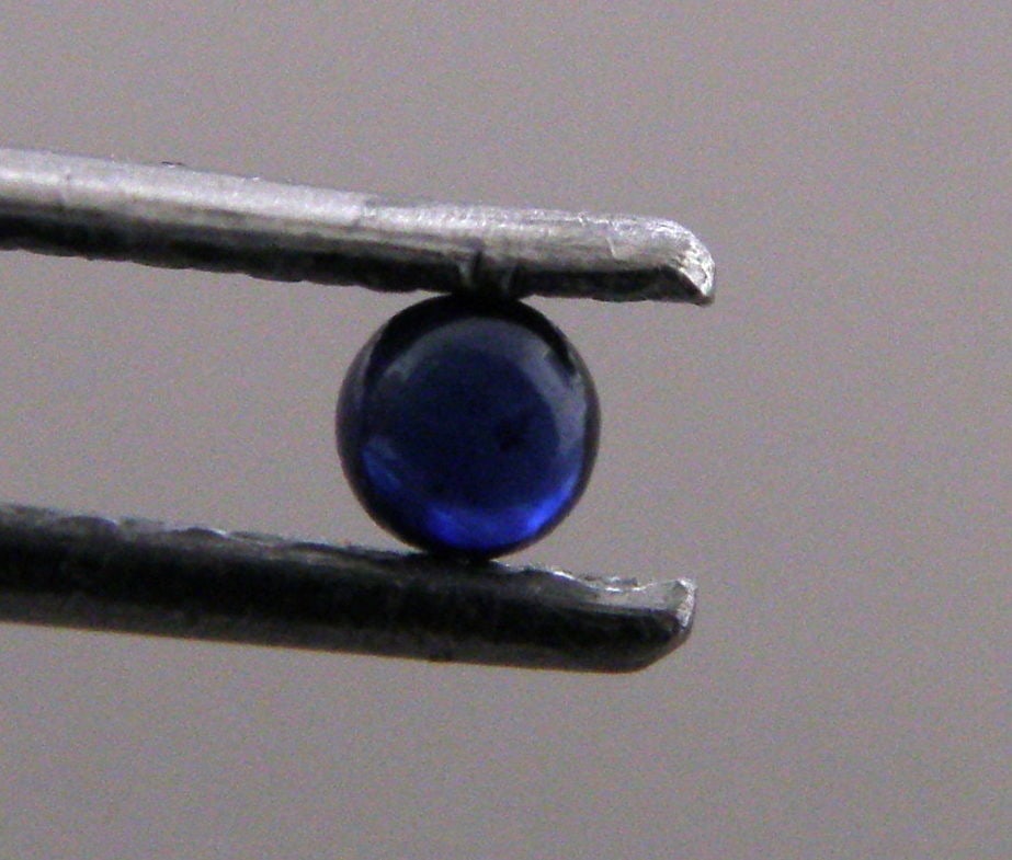 3.5mm ROUND CABOCHON NATURAL UNTREATED BLUE SAPPHIRE: Sale is for 1 round cabochon natural blue sapphire Sapphires measures 3.5mm in diameter If you want matching pair please let me know. New, never used before