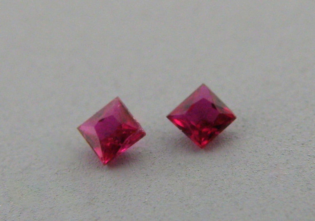 2.8mm MATCHING PAIR PRINCESS PIGEON BLOOD RED RUBY (1 of 1)