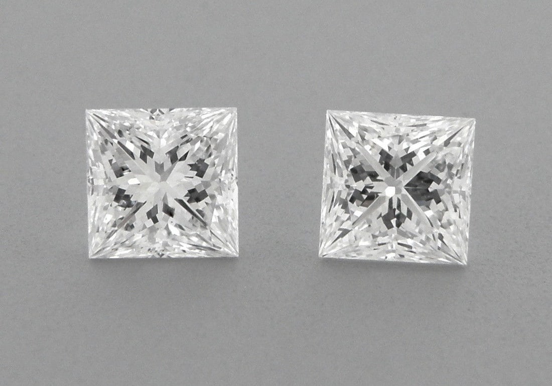 3mm MATCHING PAIR PRINCESS CUT UNTREATED DIAMOND F VVS1: LOOSE NATURAL UNTREATED DIAMONDSale is for 2 princess cut natural untreated earth mined diamondsMatching pairDiamonds measures 3mm x 3mmDiamonds are F color VVS1 clarityNew, never used before, perfect