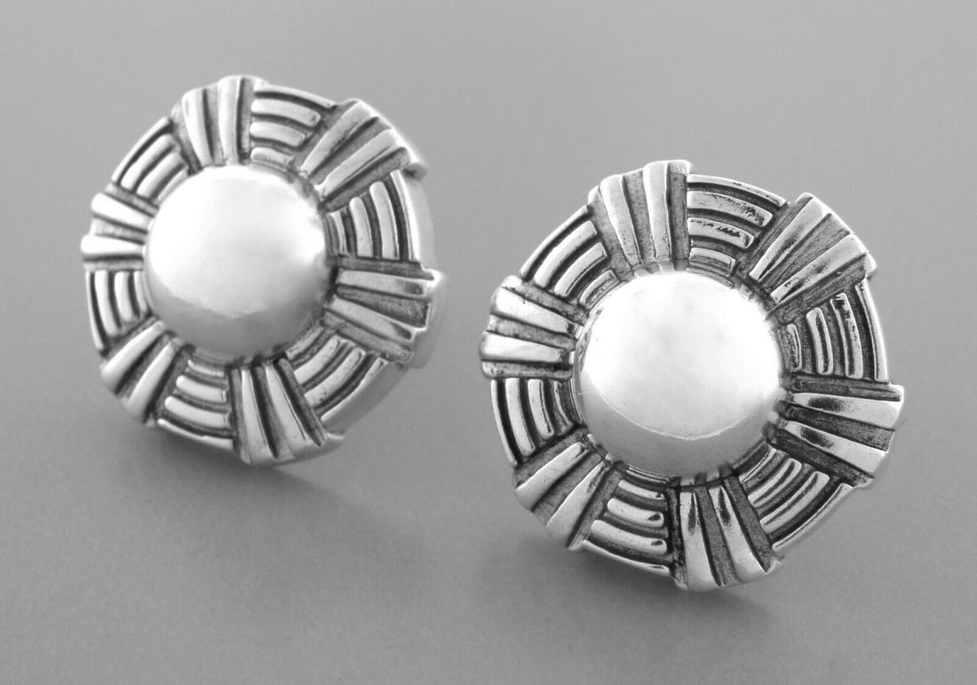 KIESELSTEIN CORD STERLING SILVER ROUND DOME EARRINGS: KIESELSTEIN CORD STERLING SILVER EARRINGS Measures 0.94" in diameter Kieselstein cord Sterling silver round dome design Earrings Pre-owned, in good condition, please refer to pics Stamped KIESELSTEIN