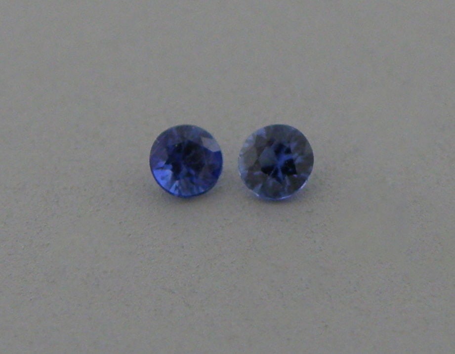 2.8mm MATCHING PAIR ROUND BLUE SAPPHIRE (1 of 1)