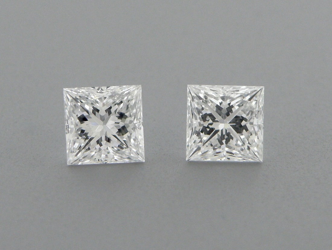 2.2mm MATCHING PAIR PRINCESS UNTREATED DIAMOND F VVS1: LOOSE NATURAL UNTREATED DIAMONDSale is for 2 princess cut natural untreated earth mined diamondsMatching pairDiamonds measures 2.2mm x 2.2mmDiamonds are F color VVS1 clarityNew, never used before, per