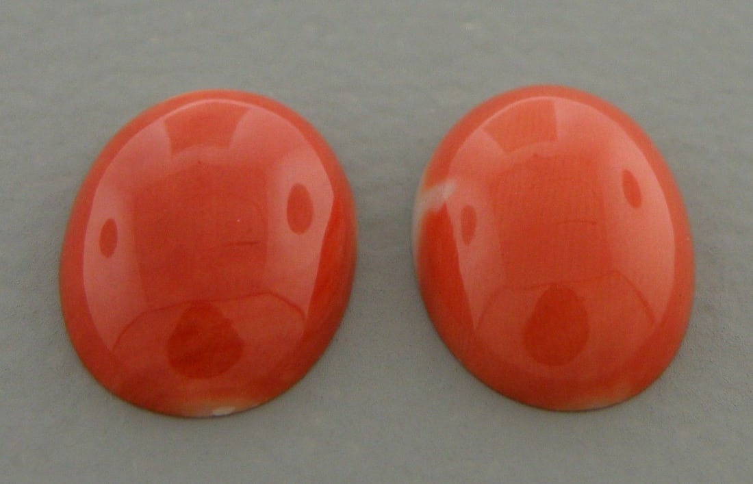 NATURAL UNTREATED 16x12mm CORAL OVAL SHAPE RED OX BLOOD (1 of 2)