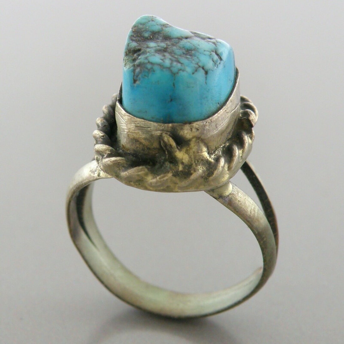 VINTAGE BEAUTIFUL NAVAJO STERLING SILVER NUGGET TURQUOISE RING SIZE 6 (1 of 2)