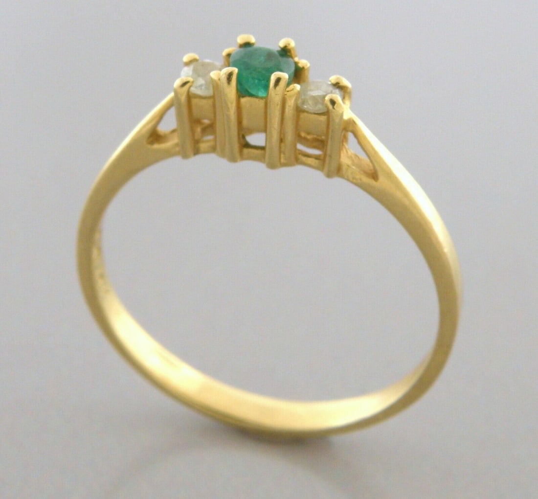 VINTAGE 14K YELLOW GOLD LADIES DIAMOND EMERALD RING SIZE 7 (1 of 2)
