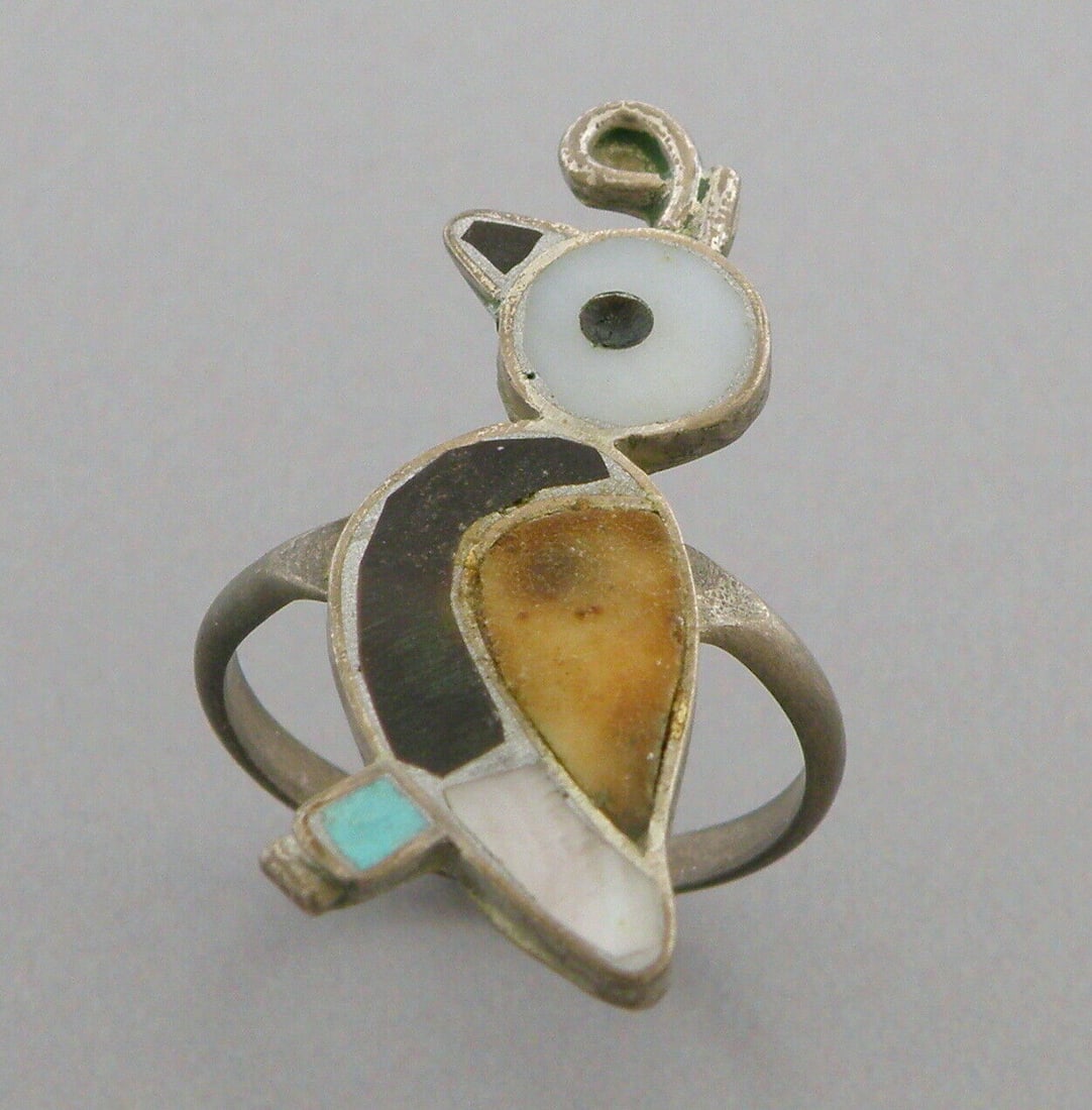VINTAGE ZUNI STERLING SILVER MOP TURQUOISE BIRD RING (1 of 2)