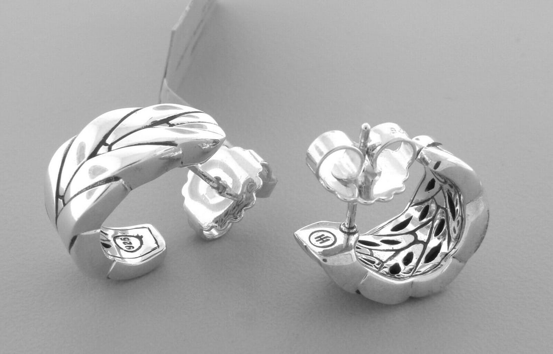 NEW JOHN HARDY STERLING SILVER J HOOP EARRINGS: JOHN HARDY STERLING SILVER EARRINGS Earrings measure 0.73" Long x 0.37\" Wide John Hardy Sterling silver modern chain J hoop earrings New with tag Post back Stamped JH 925 Original price $350 plus tax