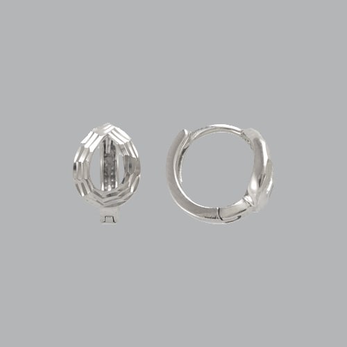 14K WHITE GOLD LADIES GIRLS ROUND HUGGIE HOOP EARRINGS: NEW 14K WHITE GOLD HUGGIE EARRINGS New 14K White Gold Hoop Earrings Measures: 7mm Wide x 11mm in Diameter Earrings have a polished finish Snap closure Stamp: 14k Avg Weight: 1.6g