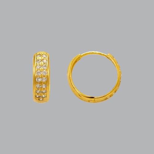 14K YELLOW GOLD LADIES GIRLS CZ HUGGIE HOOP EARRINGS: NEW 14K YELLOW GOLD HUGGIE EARRINGS New 14K Yellow Gold Hoop Earrings Measures: 4mm Wide x 15mm in Diameter Earrings have a polished finish Set with Cubic Zirconia Snap closure Stamp: 14k Avg Weight: