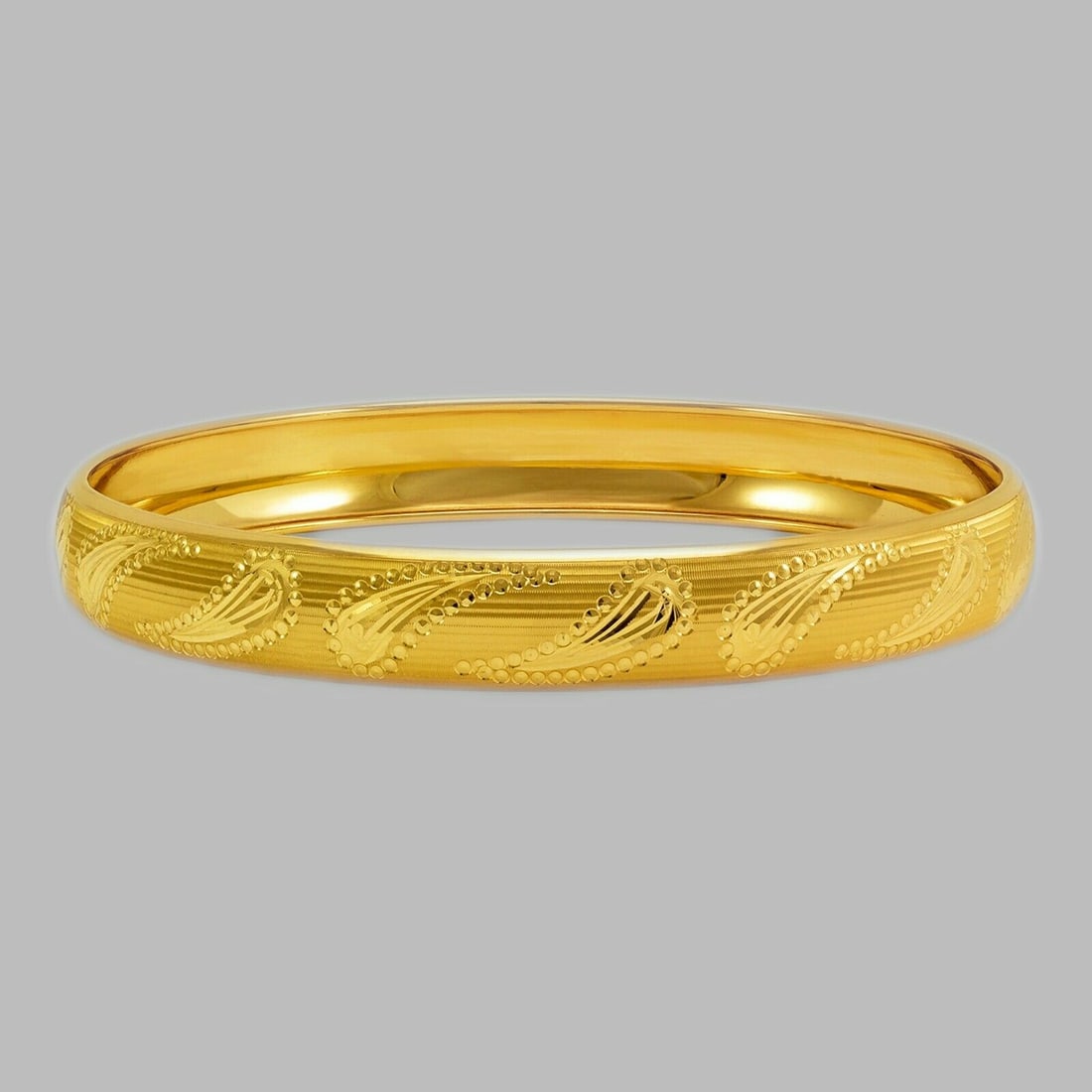 14K YELLOW GOLD LADIES DIAMOND CUT BANGLE BRACELET 10mm (1 of 2)