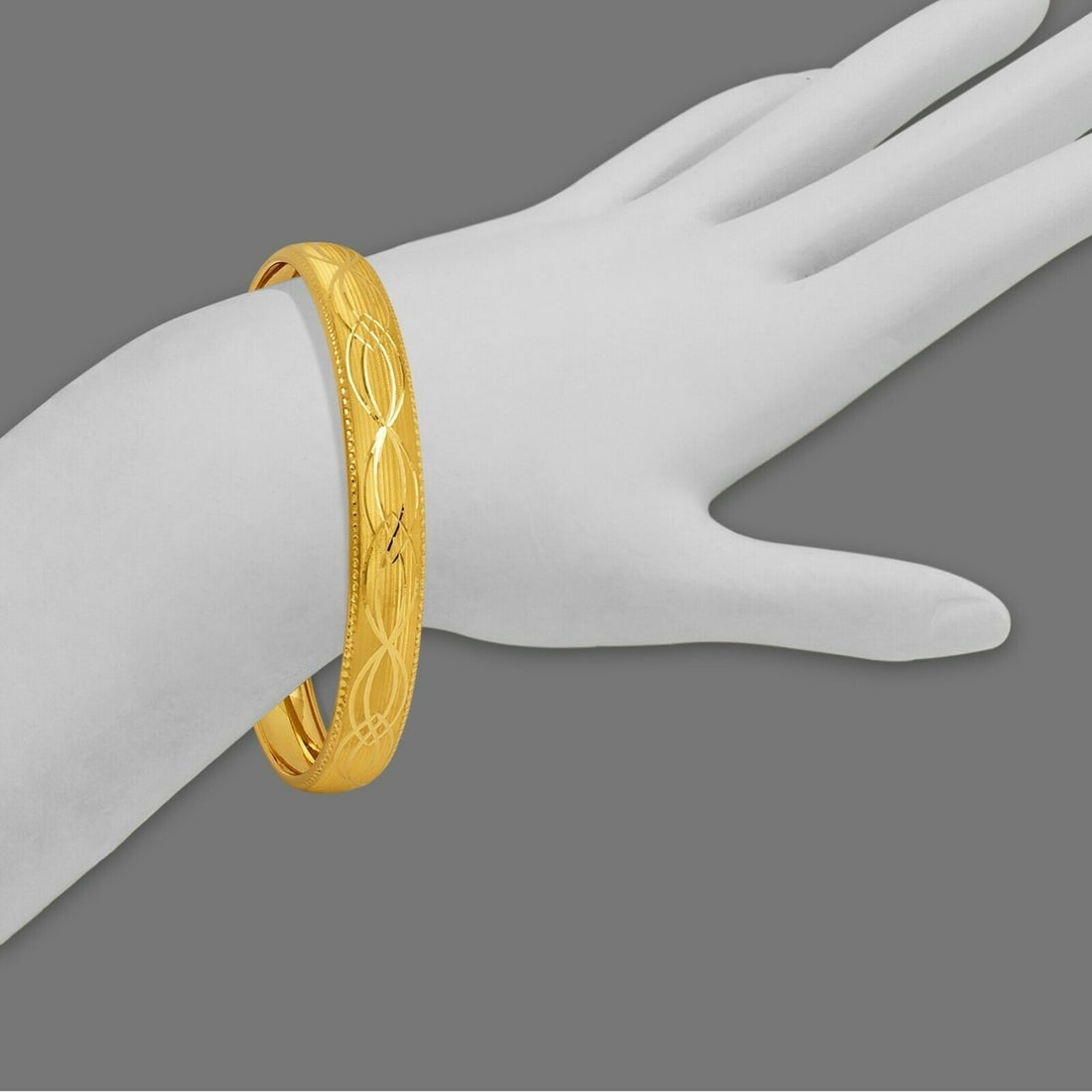 14K YELLOW GOLD LADIES DIAMOND CUT BANGLE BRACELET 10mm (1 of 2)