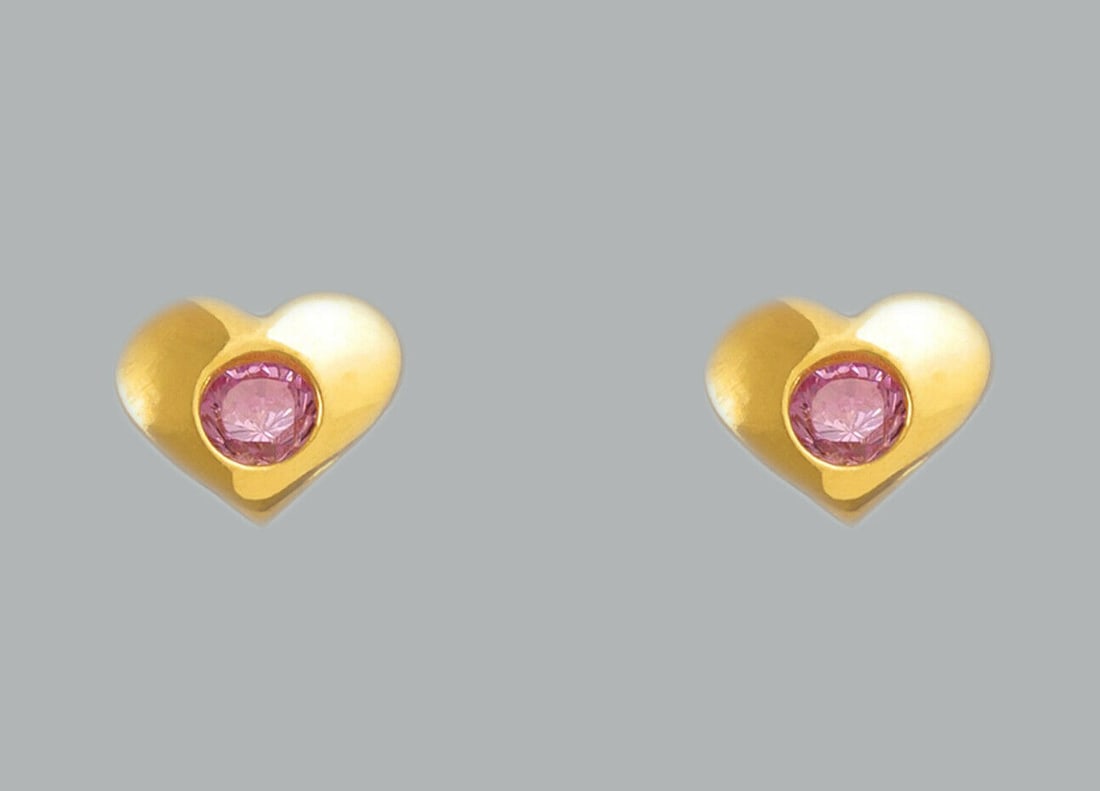 14K YELLOW GOLD STUD PINK CZ EARRINGS SCREW BACK HEART: NEW 14K YELLOW GOLD STUD EARRINGS New 14K Yellow Gold Earrings Measures: 4 x 3.5mm Earrings with Cubic Zirconia Earrings have a polished finish Screw back Stamp: 14K
