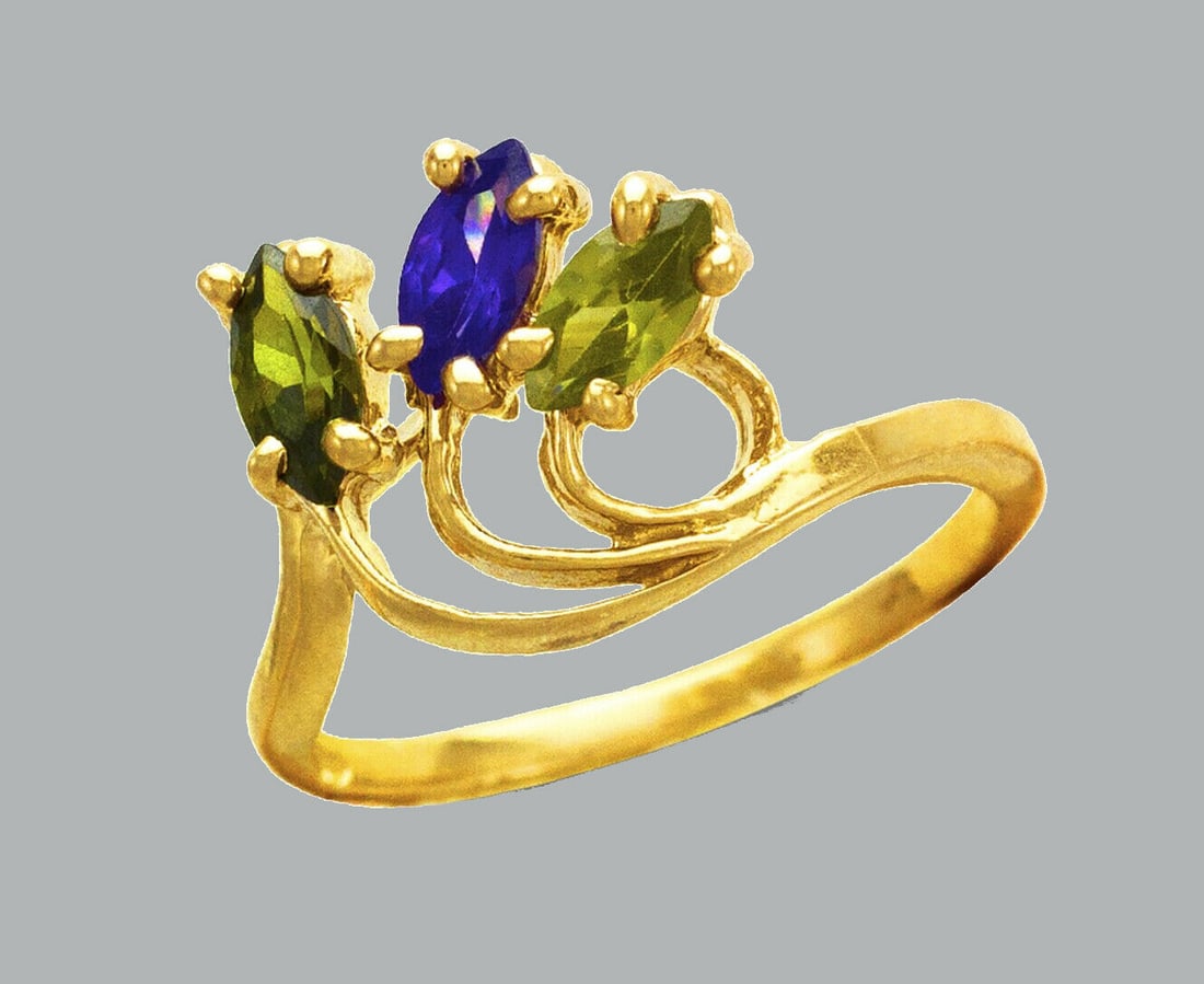 NEW 14K YELLOW GOLD LADIES COLORED CZ RING MARQUISE: NEW 14K YELLOW GOLD CZ RING New 14K Yellow solid gold ring Ring size 7 Measures 12mm wide Cubic Zirconia Polished Finish Apx Weight: 2.5g