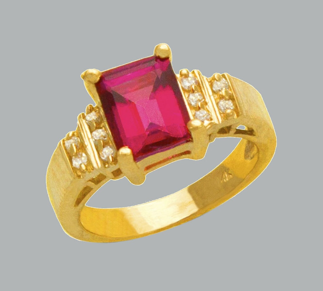 NEW 14K YELLOW GOLD LADIES CZ COCKTAIL RING EMERALD CUT (1 of 1)