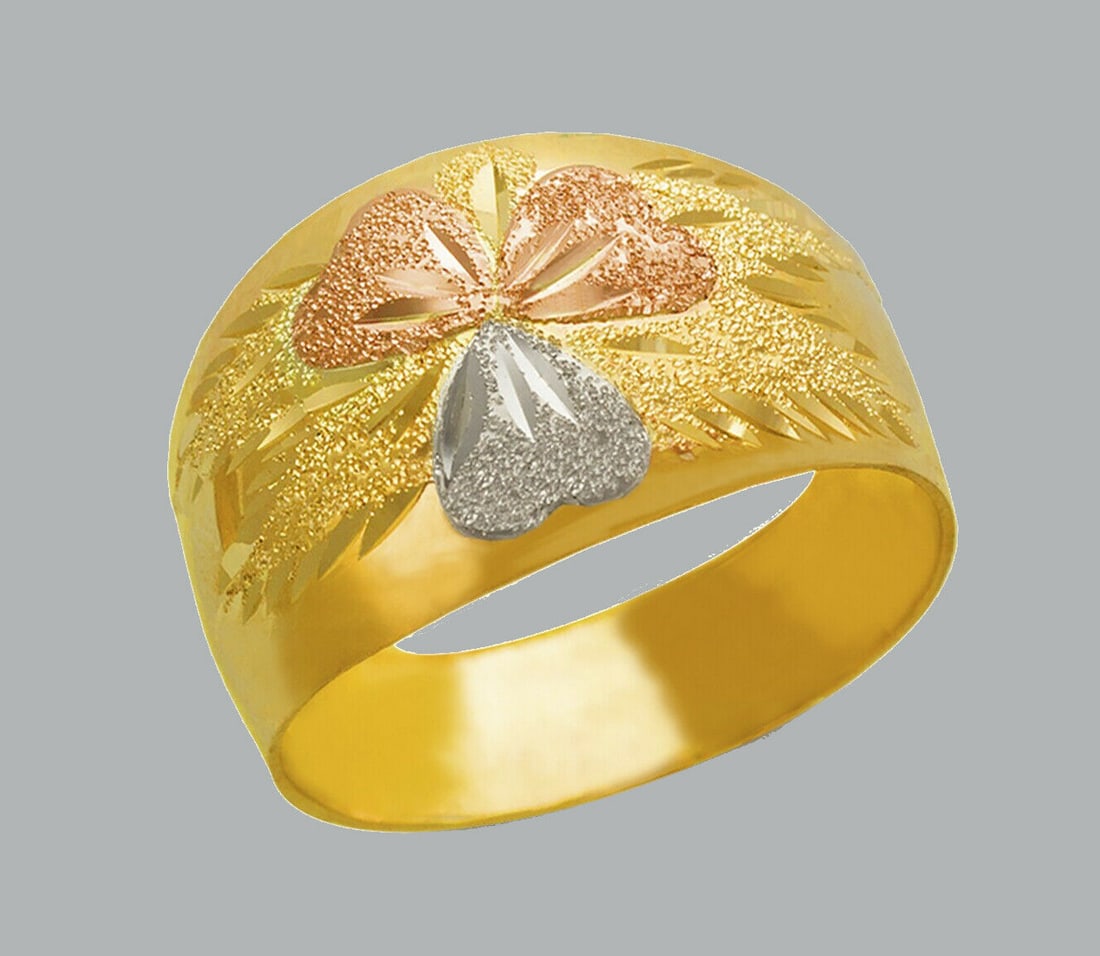 NEW 14K TRI COLOR GOLD LADIES FANCY RING SATIN FINISH: NEW 14K TRI COLOR GOLD RING New 14K Tri color solid gold ring Ring size 7 Measures 14mm wide in front Polished and satin Finish Apx Weight: 3.5g