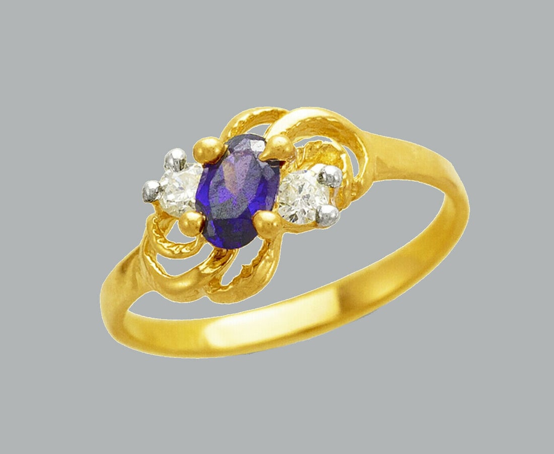 NEW 14K TWO TONE GOLD LADIES FANCY CZ RING: NEW 14K TWO TONE GOLD CZ RING New 14K Two tone solid gold ring Ring size 7 Measures 8mm wide on top Cubic Zirconia Polished Finish Apx Weight: 1.8g