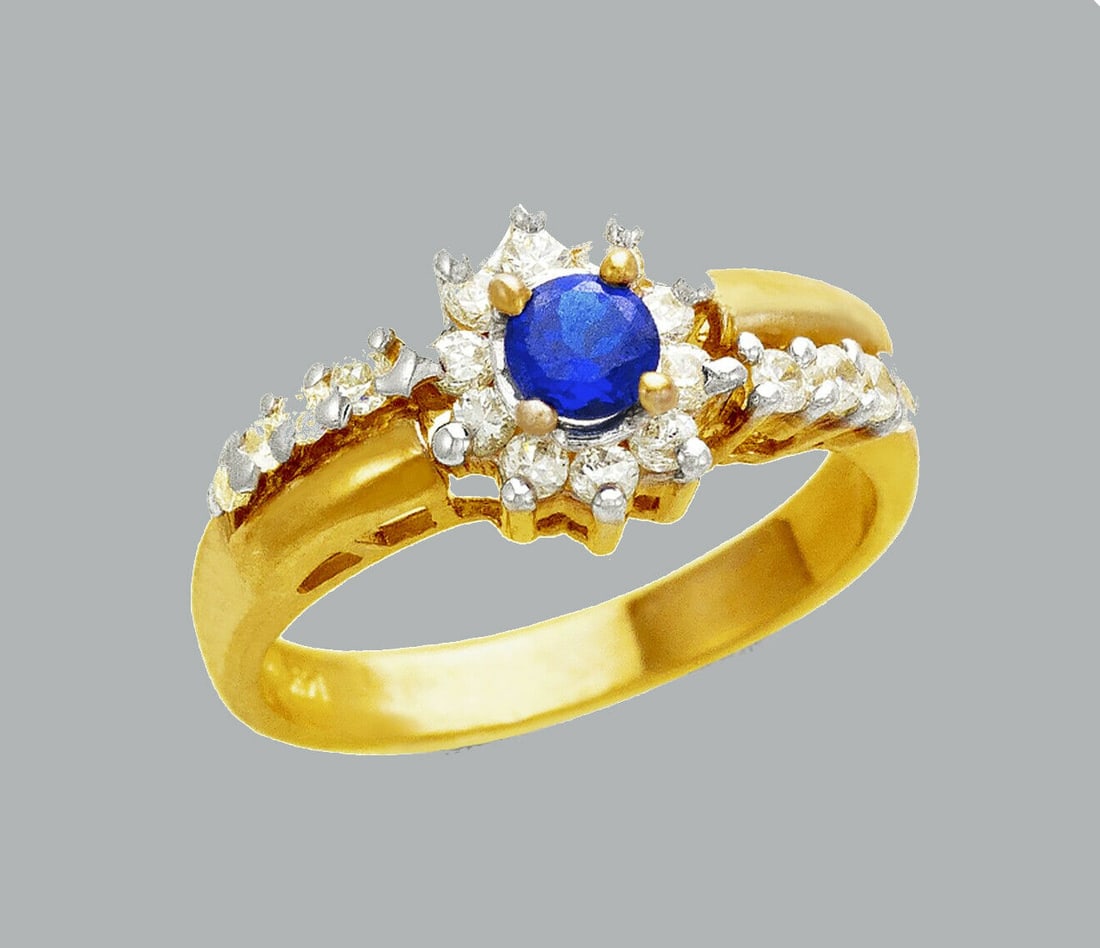 NEW 14K TWO TONE GOLD LADIES FANCY CZ RING: NEW 14K TWO TONE GOLD CZ RING New 14K Two tone solid gold ring Ring size 7 Measures 9mm wide on top Cubic Zirconia Polished Finish Apx Weight: 3.3g