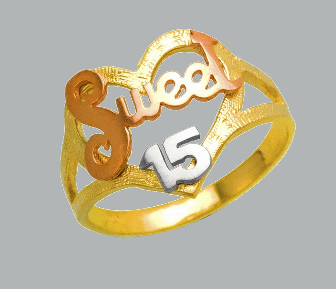 14K TRI COLOR GOLD LADIES RING SWEET 15 ANOS HEART: NEW 14K TRI COLOR GOLD RING New 14K Tri color solid gold ring Ring size 7 Measures 15mm wide on top Polished Apx Weight: 2.4g