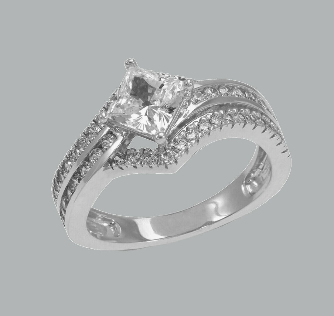 14K WHITE GOLD LADIES ENGAGEMENT RING PRINCESS CUT (1 of 1)