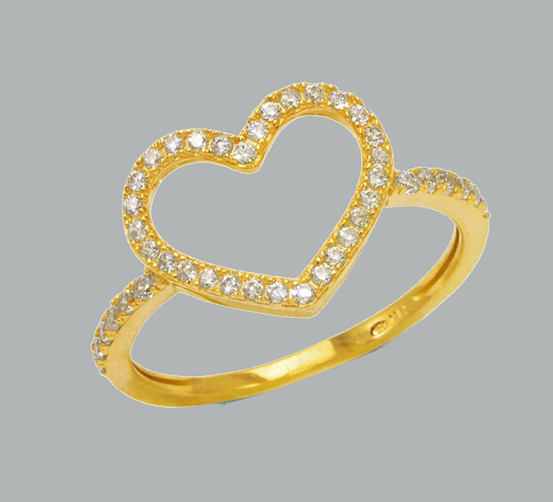 NEW 14K YELLOW GOLD LADIES FANCY CZ RING HEART: NEW 14K YELLOW GOLD CZ RING New 14K Yellow solid gold ring Ring size 7 Measures 11mm wide on top Cubic Zirconia Polished Finish Apx Weight: 1.8g