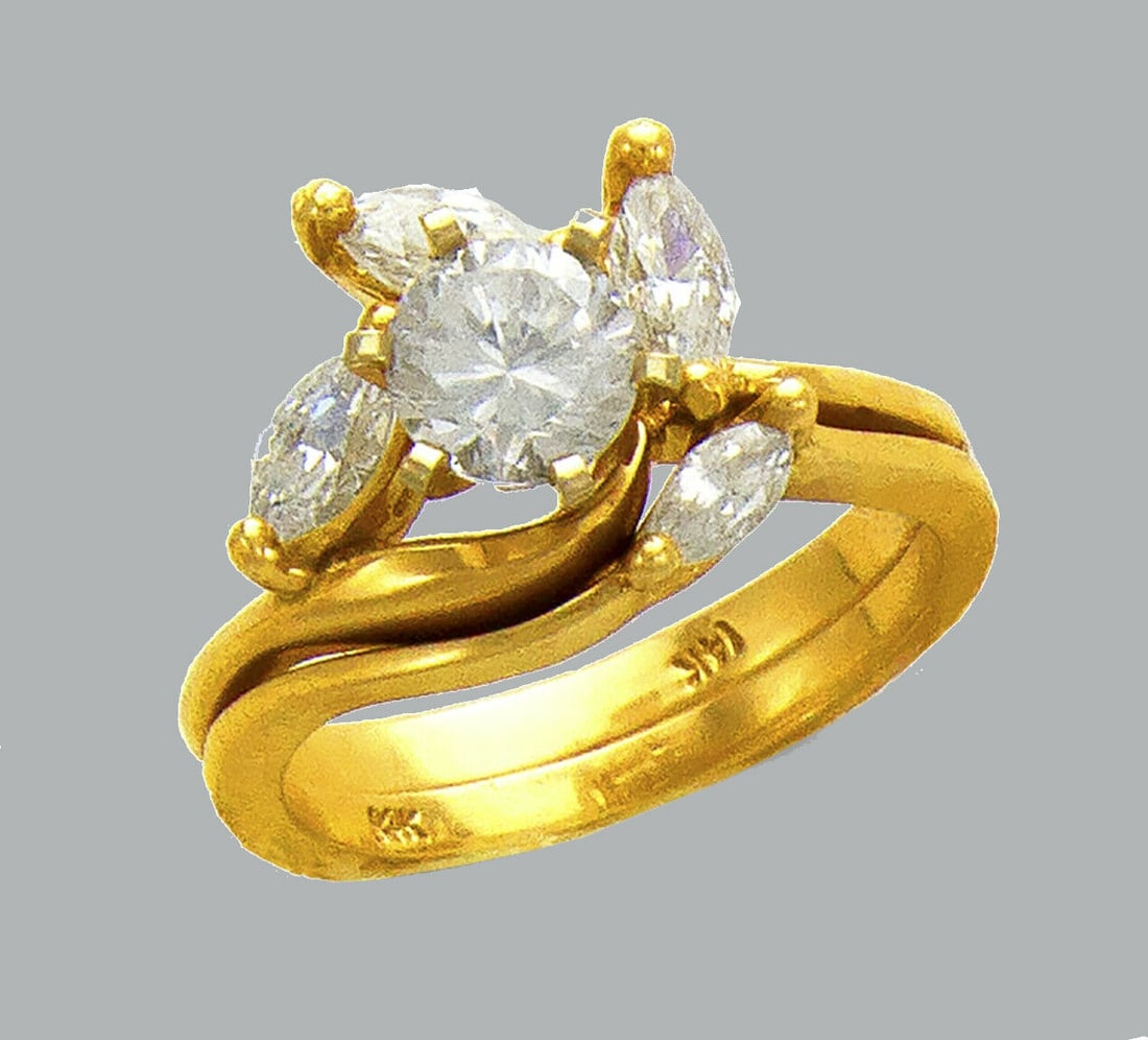 14K YELLOW GOLD LADIES CZ ENGAGEMENT RING MATCHING BAND: NEW 14K YELLOW GOLD CZ RINGSNew 14K Yellow solid gold rings2 RingsRing size 7Measures, 6mm wide bandCubic Zirconia Polished Finish Apx Weight: 6.1g