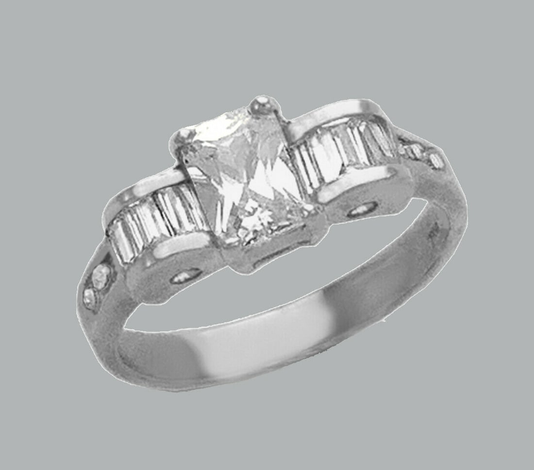 14K WHITE GOLD LADIES FANCY ENGAGEMENT RING EMERALD (1 of 1)