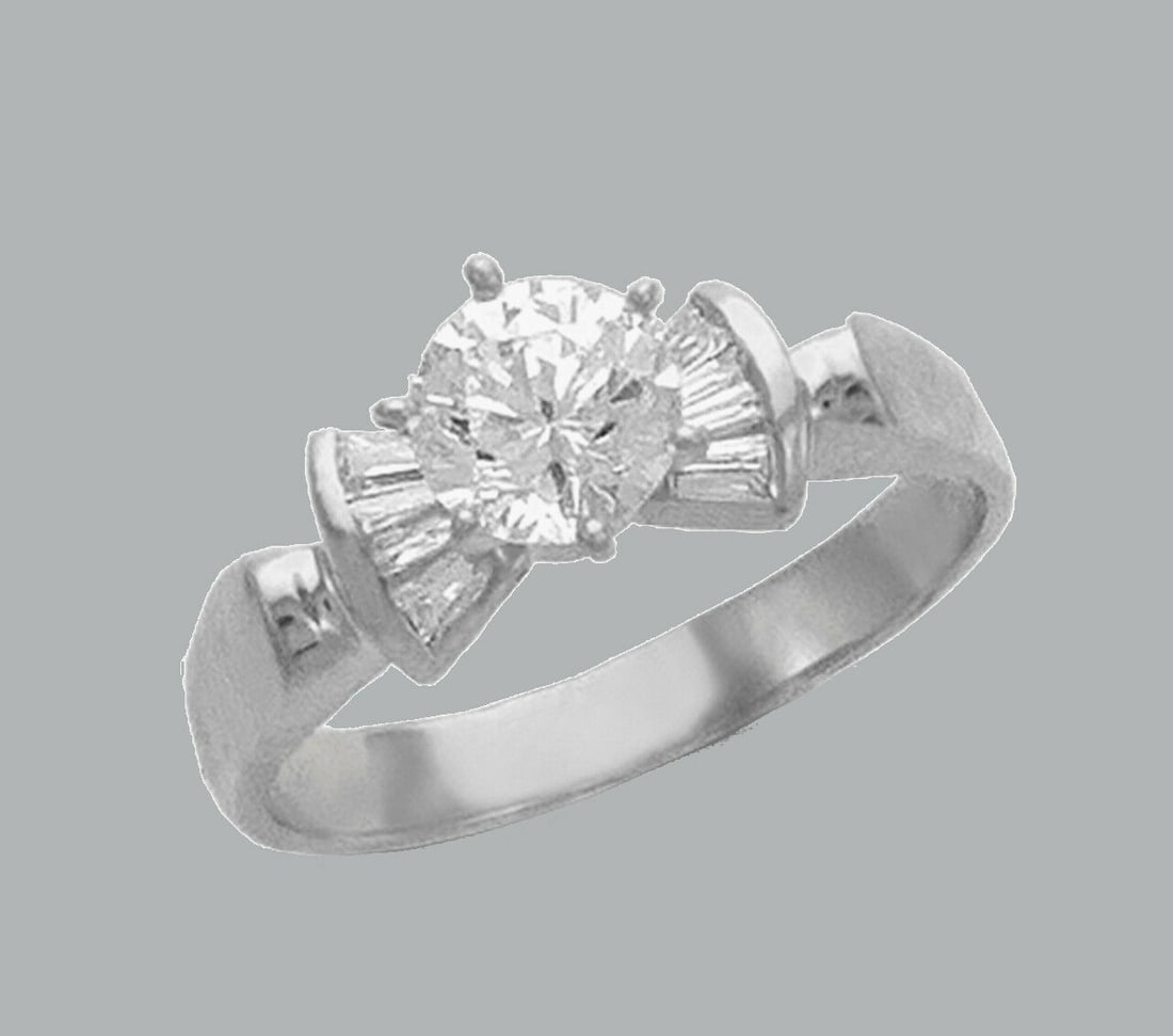 14K WHITE GOLD LADIES FANCY ENGAGEMENT RING ROUND (1 of 1)