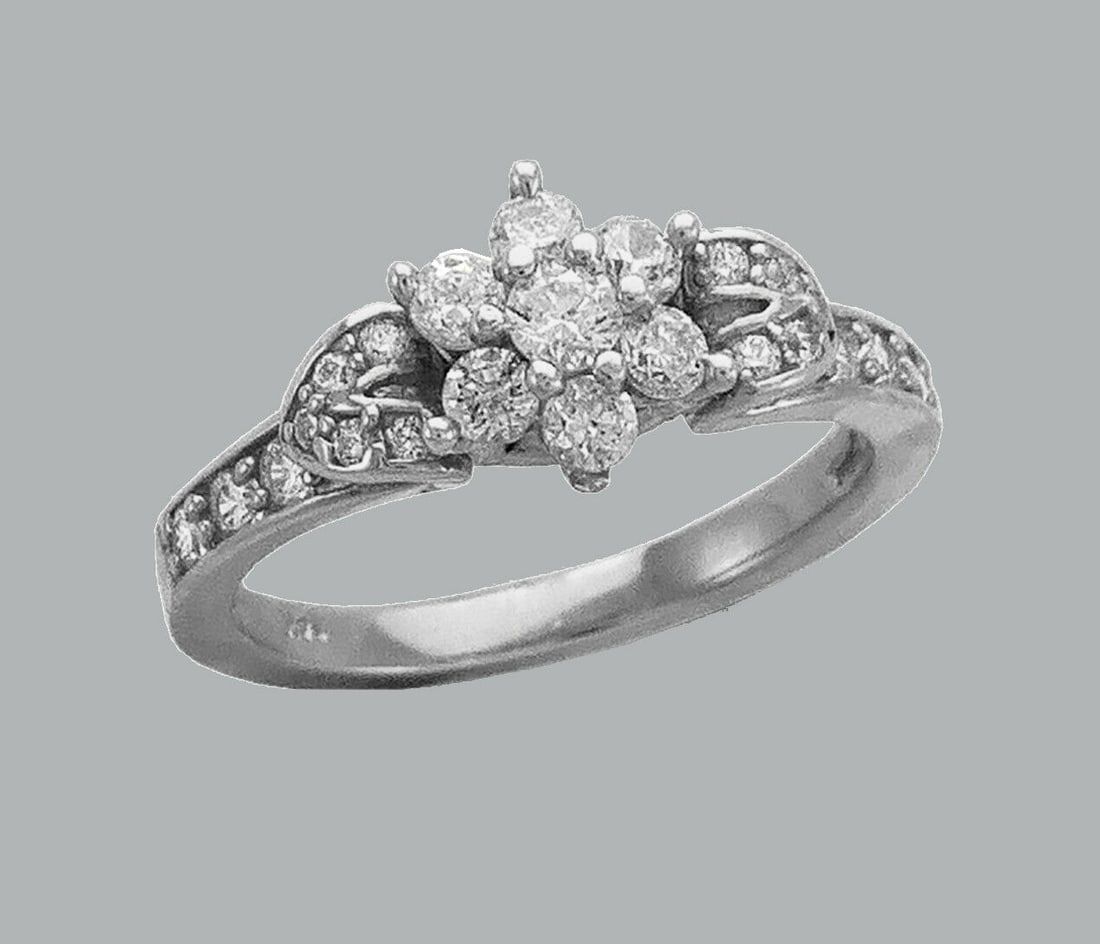 NEW 14K WHITE GOLD LADIES FANCY CZ FLOWER RING (1 of 1)