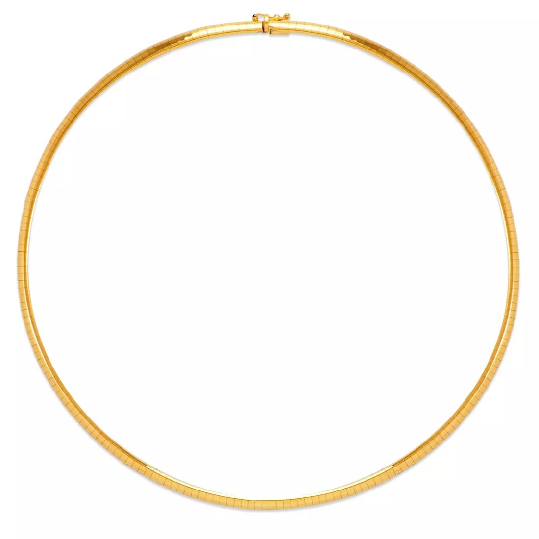 NEW 14K YELLOW GOLD 4MM OMEGA CHAIN CHOKER NECKLACE: NEW 14K YELLOW GOLD 4MM OMEGA CHAIN CHOKER NECKLACE 14K Yellow Gold Approx. 4.0 mm Wide High Polished Box Clasp Available in White and White Pave Gold Weight: 20.4 Grams