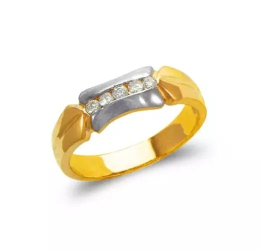 NEW 14K TWO TONE GOLD MEN'S WEDDING TRIO CZ BAND: NEW 14K TWO TONE GOLD MEN'S WEDDING TRIO CZ BAND 14K Two Tone Gold Size 7 Approx. 7mm Center High Polished/Cubic Zirconia Available as a Trio Set: Ladies Rings Weight: 5.1Grams
