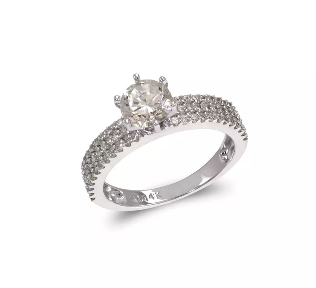 NEW 14K WHITE GOLD LADIES FANCY PRINCESS SOLITAIRE HALO CZ RING: NEW 14K WHITE GOLD LADIES FANCY PRINCESS SOLITAIRE HALO CZ RING 14K White Gold Size 7 Approx. 6mm Stone, 7mm Center, 4mm Band High Polished/Cubic Zirconia Available in Yellow Gold Weight: 3.4 Grams