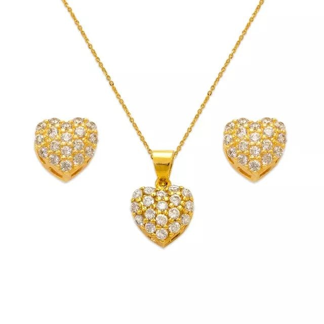 NEW 14K YELLOW GOLD FANCY SET PENDANT AND EARRINGS (1 of 2)