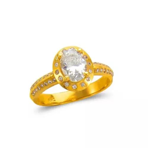 NEW 14K YELLOW GOLD LADIES FASHION SOLITAIRE CZ RING: NEW 14K YELLOW GOLD LADIES FASHION SOLITAIRE CZ RING 14K Yellow Gold Size 7 Approx.11mm Center High Polished/Cubic Zirconia Available in White Gold Weight: 4.5 Grams