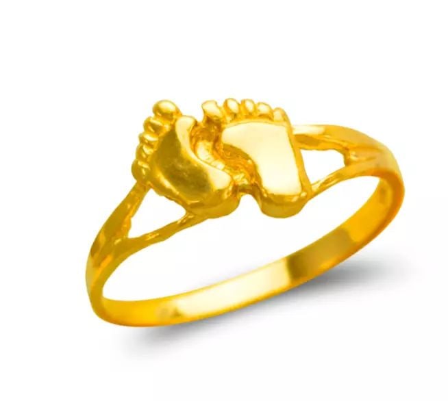NEW 14K YELLOW GOLD KIDS CUTE FEET RING: NEW 14K YELLOW GOLD KIDS CUTE FEET RING 14K Yellow Gold Approx. 7mm [Center] High Polished/Diamond Cut Weight: 0.9 Grams