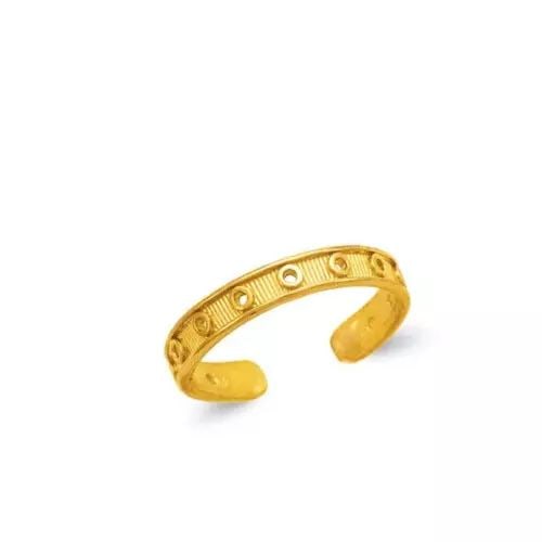 NEW 14K YELLOW GOLD DOTTY KNUCKLE / TOE RING: NEW 14K YELLOW GOLD DOTTY KNUCKLE / TOE RING 14K Yellow Gold Approx. 3mm Center High Polished/Diamond Cut Adjustable Weight: 0.9 Grams