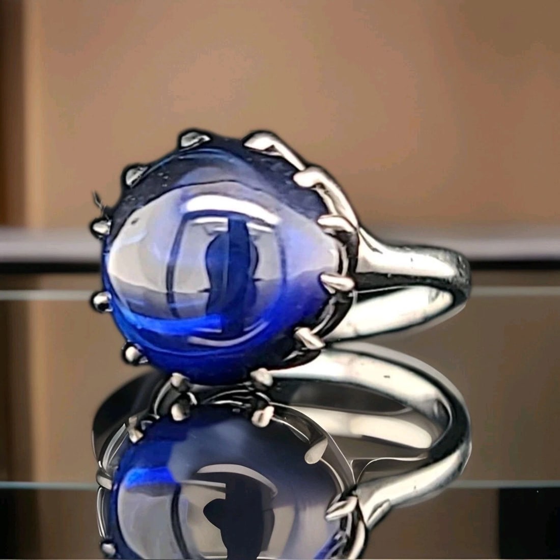 VINTAGE 14K WHITE GOLD ENGAGEMENT RING 7.45CT. LAB GROWN BLUE SAPPHIRE CABOCHON (1 of 2)