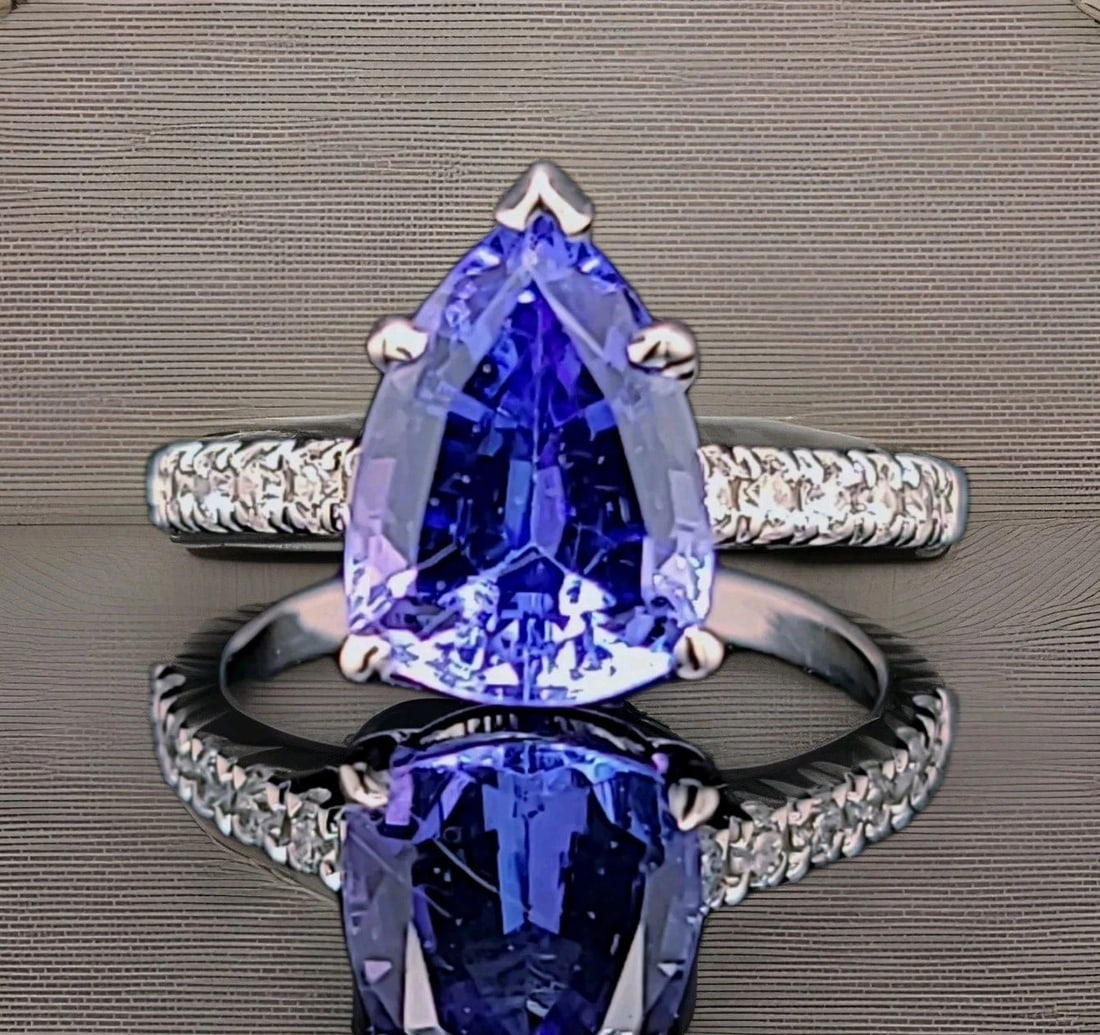 14K WHITE GOLD ENGAGEMENT RING 3.79CT.NATURAL TANZANITE PEAR SHAPE (1 of 2)