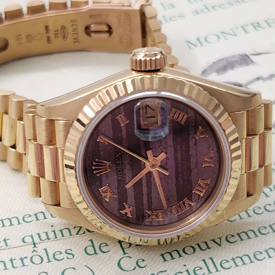 W/PAPERS 1993 ROLEX LADY DATEJUST 18K YELLOW GOLD FERRITE STONE DIAL WATCH 69178: W/PAPERS 1993 ROLEX LADY DATEJUST 18K YELLOW GOLD FERRITE STONE DIAL WATCH 69178 Condition: Pre-owned - Good: This item has been gently used but is in good condition. It might have a few signs ... Rea
