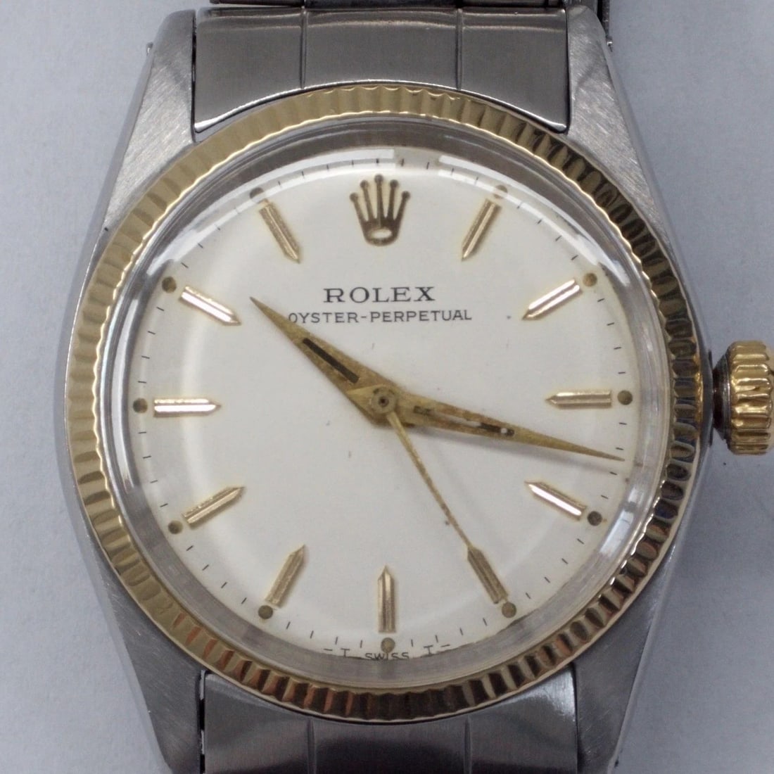 VINTAGE ROLEX MIDSIZE OYSTER PERPETUAL 31 MM TWO TONE WATCH 6551 CIRCA 1964 (1 of 2)