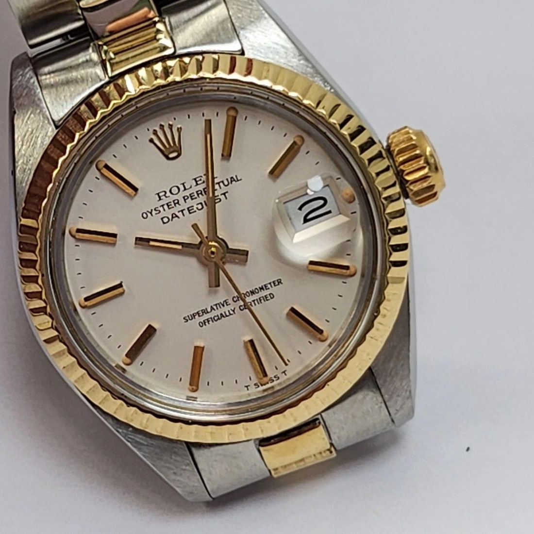 ROLEX LADIES DATEJUST 26 MM TWO TONE OYSTER AUTOMATIC WATCH 6916 CIRCA 1979 (1 of 2)