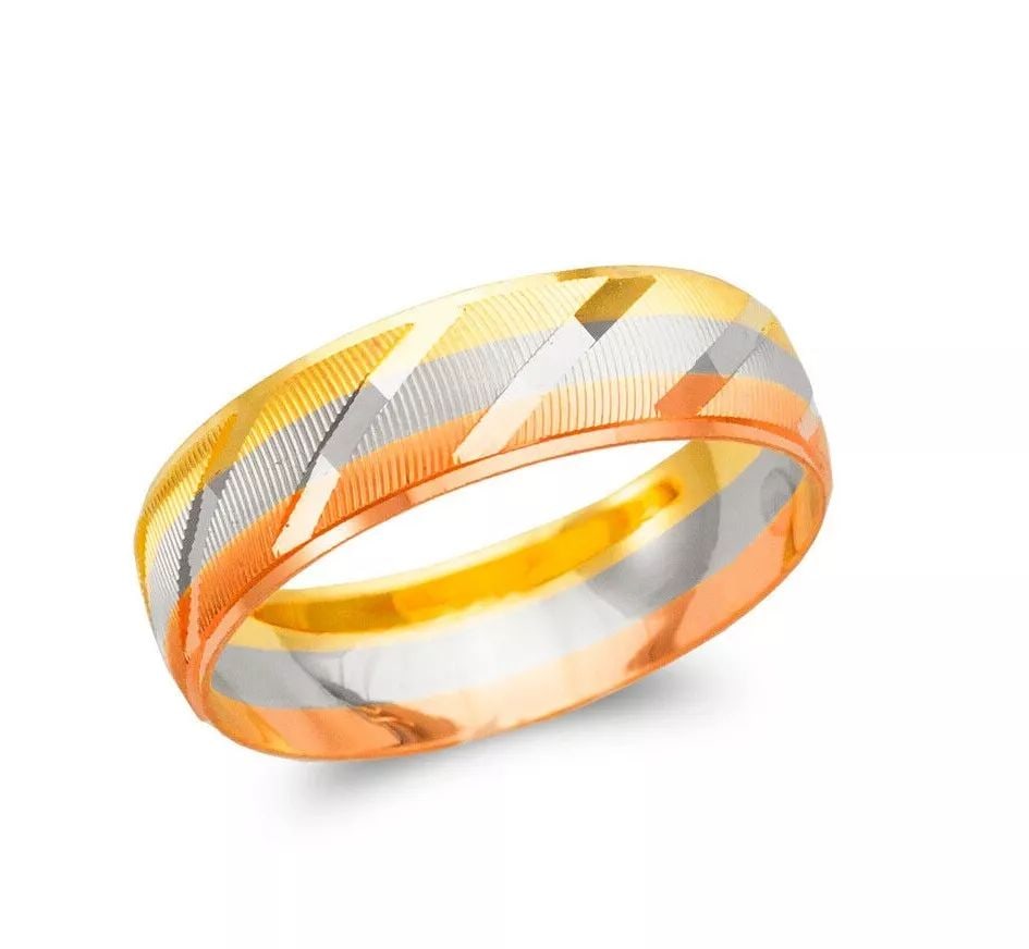 NEW 14K TRI COLOR GOLD 6MM STAR STAMPING WEDDING BAND: NEW 14K TRI COLOR GOLD 6MM STAR STAMPING WEDDING BAND 14K Tricolor Gold Approx. 6mm Wide High Polished/Diamond Cut Apx Weight: 1.9g - 2.1g