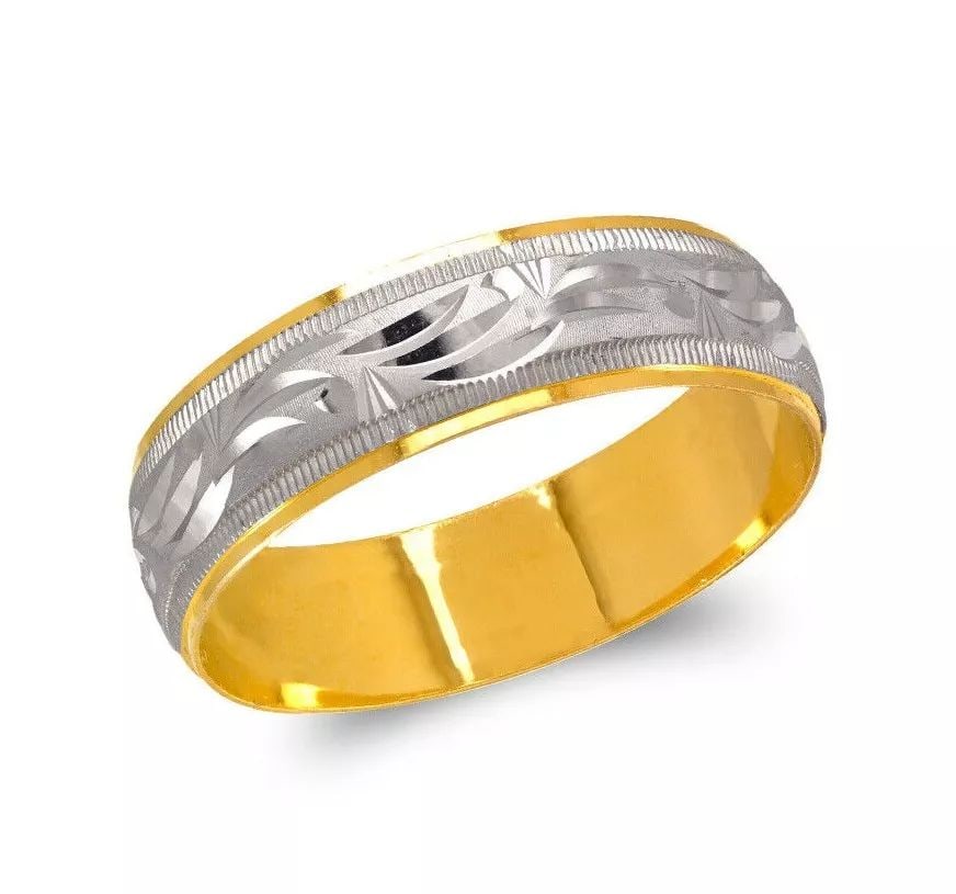 NEW 14K TWO TONE GOLD 6MM SHOOTING STAR STAMPING WEDDING BAND: NEW 14K TWO TONE GOLD 6MM SHOOTING STAR STAMPING WEDDING BAND 14K Two Tone Gold Approx. 6mm Wide High Polished/Diamond Cut Available in Tricolor Gold Apx Weight: 3.1g - 3.3g