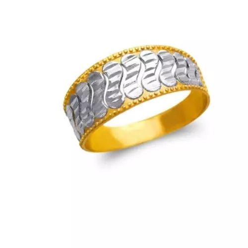 NEW 14K TWO TONE GOLD LADIES FILIGREE RING: NEW 14K TWO TONE GOLD LADIES FILIGREE RING 14K Two Tone Gold Size 7 Approx. 9mm High Polished/Diamond Cut Weight: 2.6 Grams