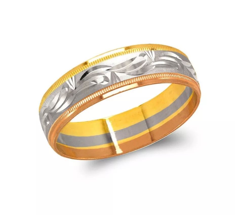 NEW 14K TRI COLOR GOLD 6MM STAR STAMPING WEDDING BAND: NEW 14K TRI COLOR GOLD 6MM STAR STAMPING WEDDING BAND 14K Tricolor Gold Approx. 6mm Wide High Polished/Diamond Cut Apx Weight: 3.0g - 3.4g