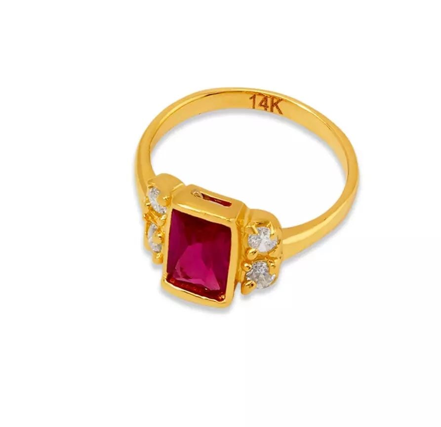NEW 14K YELLOW GOLD KIDS CZ RING: NEW 14K YELLOW GOLD KIDS CZ RING 14K Yellow Gold Approx. 7mm [Center] High Polished/Cubic Zirconia Weight: 1.5 Grams