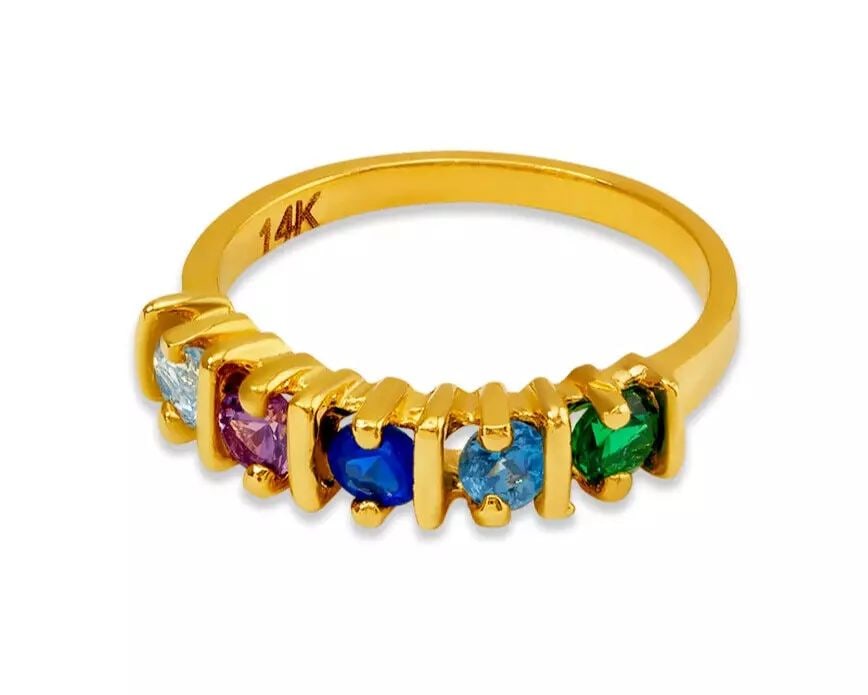 NEW 14K YELLOW GOLD MOTHER'S CZ RING: NEW 14K YELLOW GOLD MOTHER'S CZ RING 14K Yellow Gold Size 7 Approx. 6mm High Polished/Cubic Zirconia Weight: 3.3 Grams